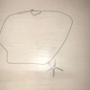 Starfish necklace⭐️